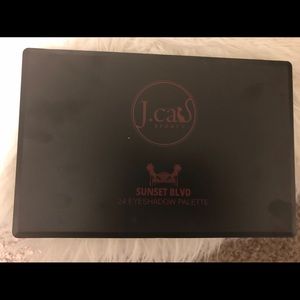 Two palettes of j cats